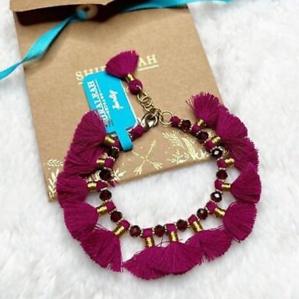 Shiraleah Clio Fringe Bracelet Magenta